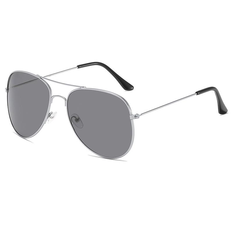 New Fashionable Color Sunglasses Men and Women Sunglasses Star Same Outdoor Driver Glasses Toad Glasses