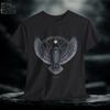 Crowned Owl T Shirt Fantasy Bird Design White Ink Print Vintage Breathable Fashion Slightly Graphic Homme Soft