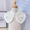 Xiaoxiangfeng Chinese Knot Knitted Lace Embroidery White Pearl Buckle Small Collar Wear Fake Collar