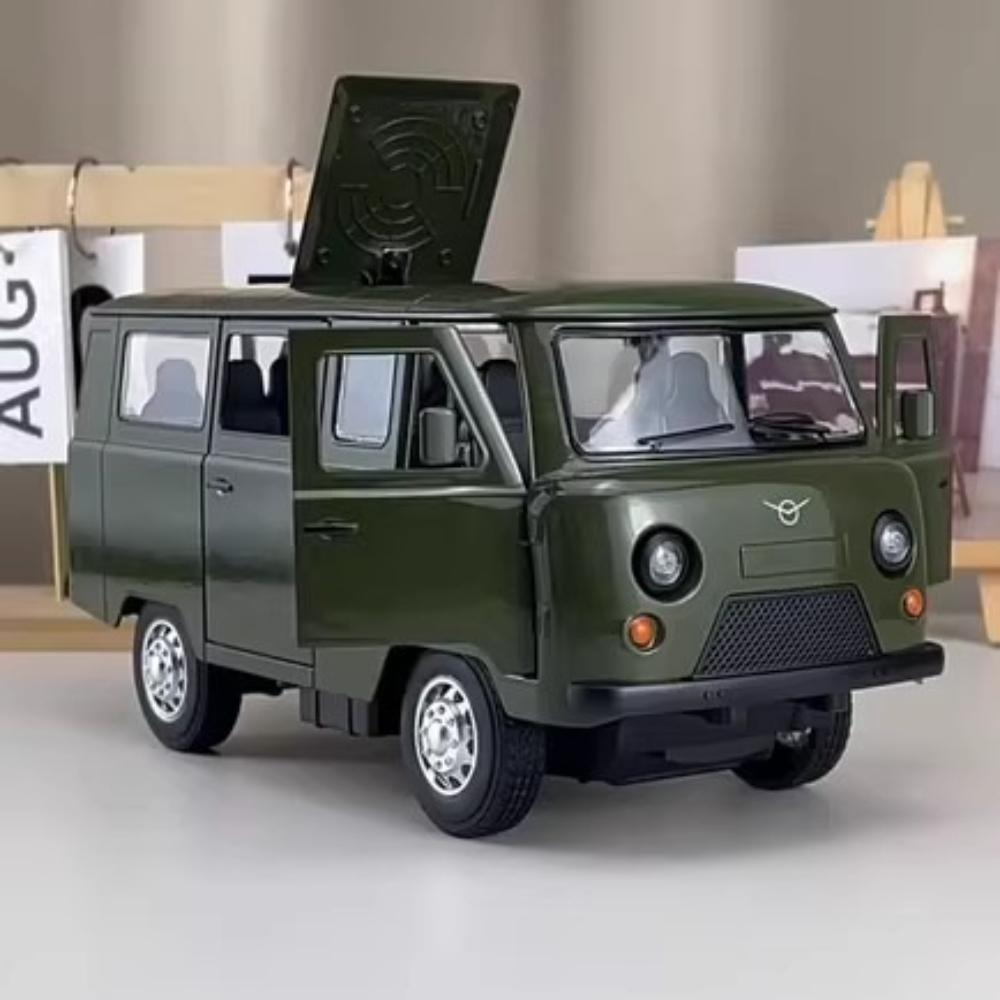 1:18 Масштаб Модель автомобиля УАЗ TRAVELER Игрушка Металлическая Литая Под Давлением Инерционная Звук Свет Универсал Фургон Модели Украшения Подарки