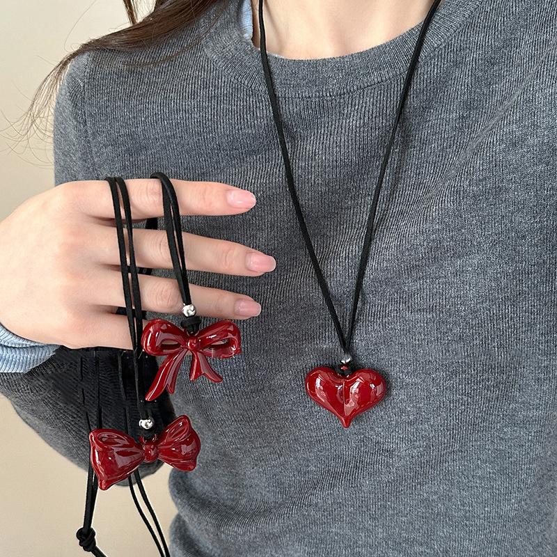 Simple Versatile Red Heart Bowknot Necklace For Women Girls Big Heart Pendant Necklaces Jewelry Accessories Gifts
