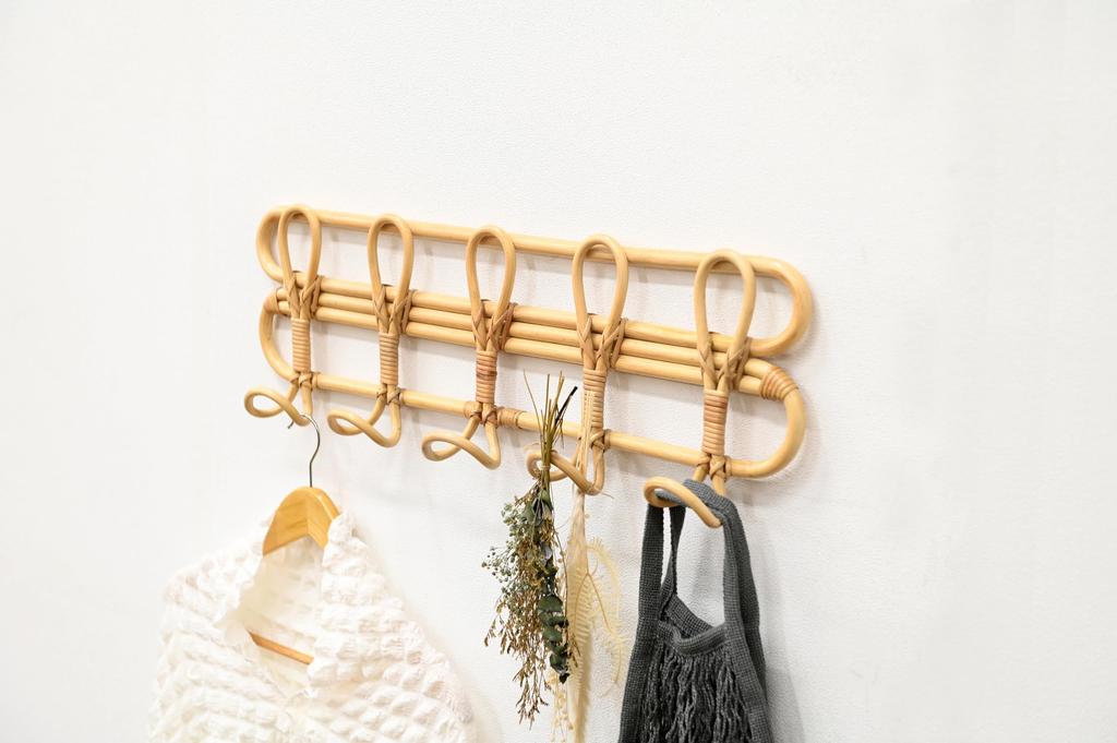 Hikari Furniture ANYAM Wall Hanger Rattan Triple Hook Natural Lightweight Decorative