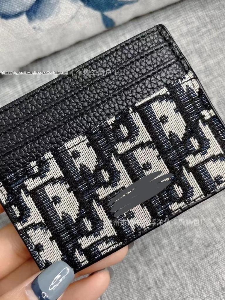 Ультратонкий держатель для ID и кредитных карт с несколькими слотами - европейский и американский дизайн