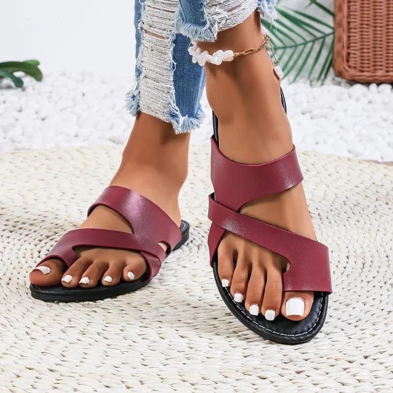 2024 Летняя женская обувь Высококачественные однотонные женские тапочки большого размера Модные повседневные женские пляжные тапочки