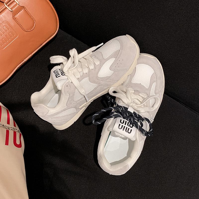 Виноградная мать то же 2025 новый ретро на шнуровке универсальный дышащий кожаный повседневный спортивный тренировочный Форрест Гамп обувь женская