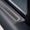 Zhijie R7 Нержавеющая сталь Чехол от пыли на дверь автомобиля - Аксессуар для защиты салона