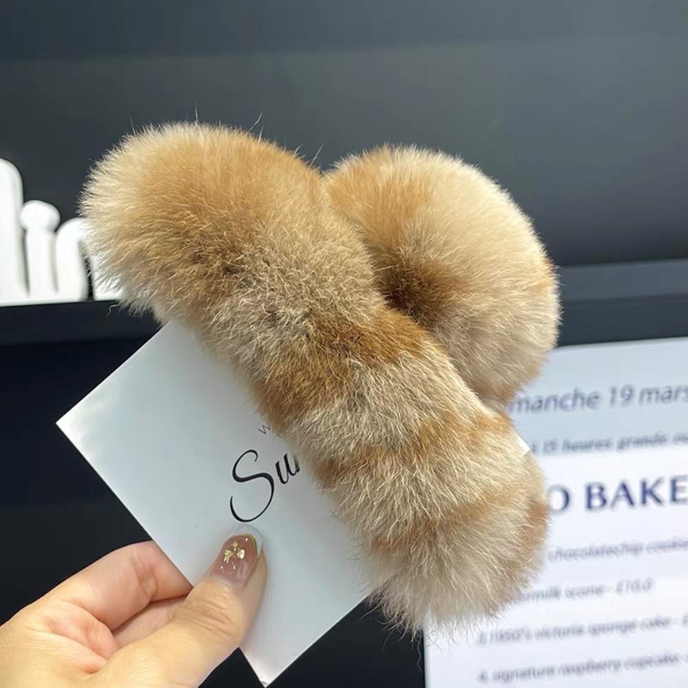 Pure Color Plush Hair Claw Fluffy Grasp Clip Sweet Faux Fur Large Hair Clip Headwear