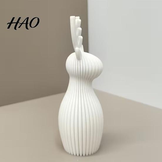 Artistic Reindeer Statue 3D Printed Sculpture, Modern Desktop Deer Figurine, Minimalist Unique Art Holiday Elk for Living Room Tabletop Shelf