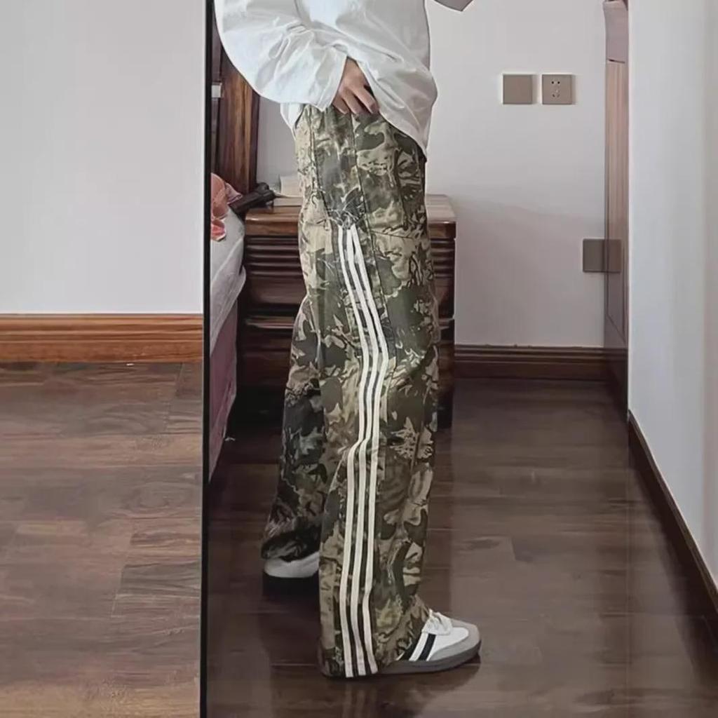 Мужской летний комбинезон в стиле ретро-камуфляж: Широкие брюки свободного кроя