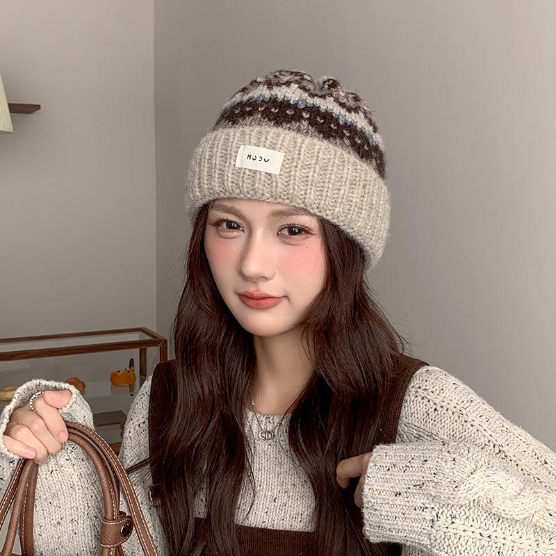 Новая вязаная шапка в стиле Fair Isle для женщин на осень и зиму, свободная, для большого обхвата головы, теплая шапка для защиты ушей, открывающая лицо, шерстяная шапка