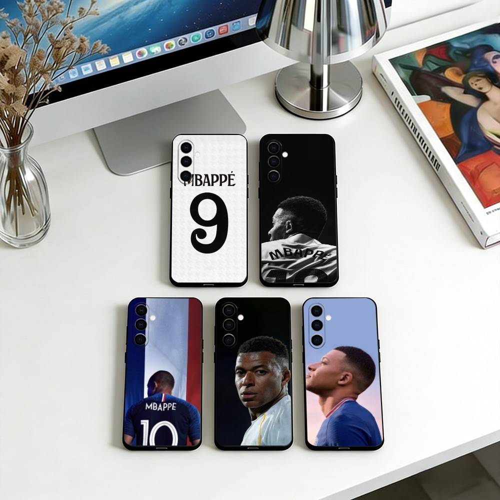Чехол для телефона Samsung Galaxy A73, A72, A71, A70, A53, A52, A51 с изображением Килиана Мбаппе, мягкий черный.
