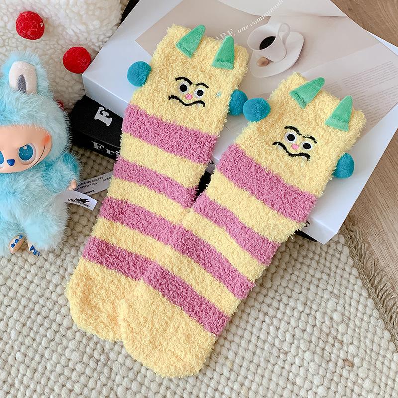 Women's Autumn and Winter Warm Socks, Thick Socks, Coral Fleece, Thickened Fleece, Sleep Socks, Home Floor Socks, Cartoon and Funny
