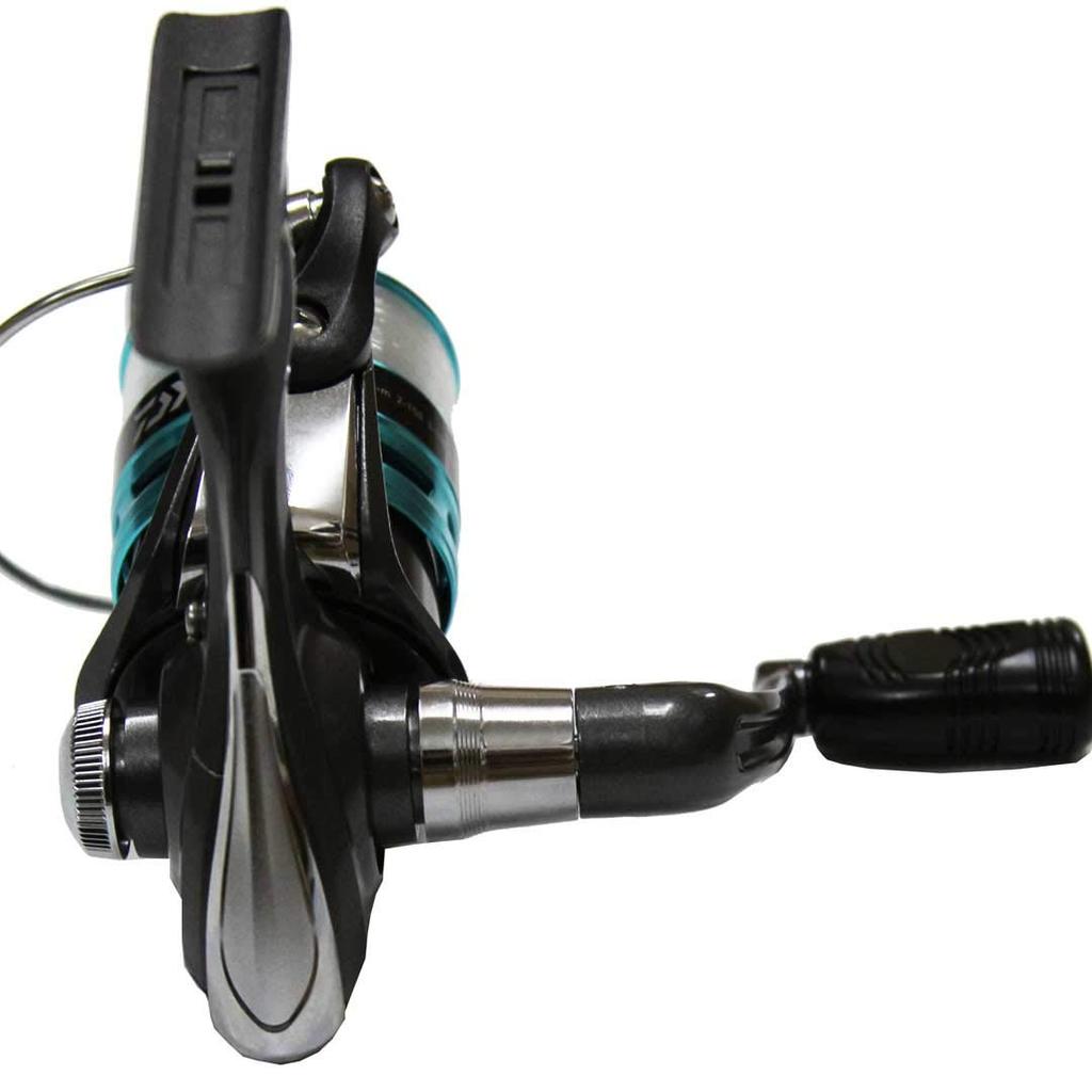 Катушка для спиннинга Fire Spin EM 2000 Original Color 335225 [Daiwa]