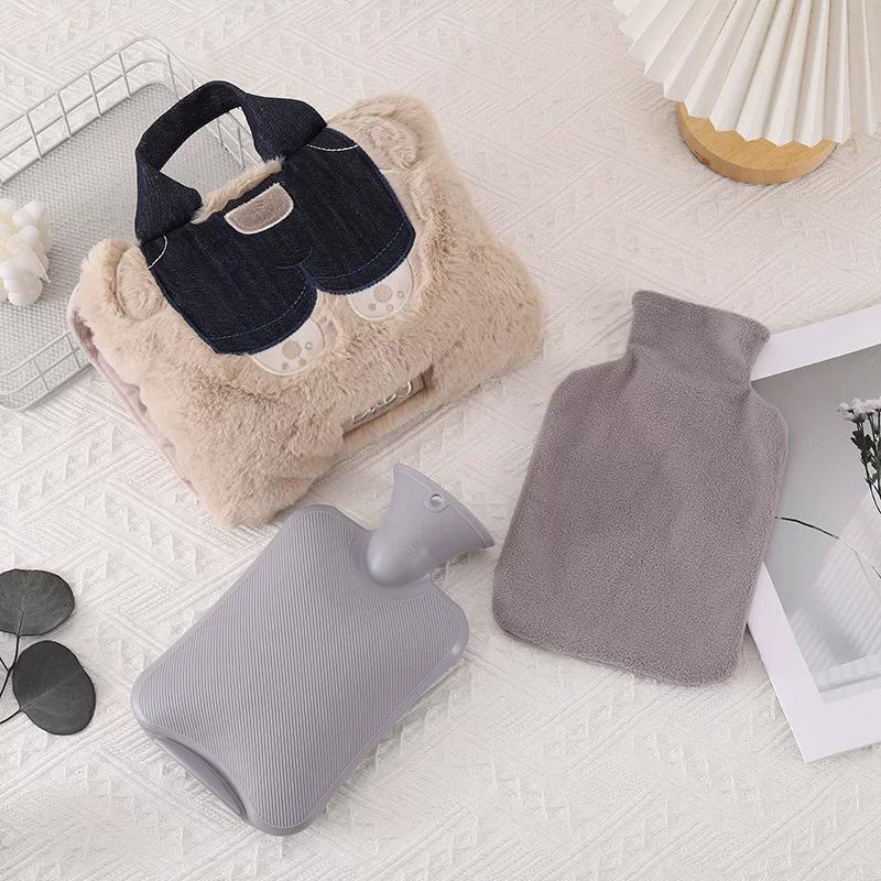 Water-Filled Hot Water Bottle, Toy Cloth Cover with Insertable Hand Pockets, Portable Water-Filling Set of Three Large-Sized Hot Compresses for