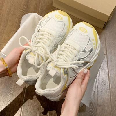 Сетчатые дышащие кроссовки для папы женские летние новые легкие на толстой подошве износостойкие кроссовки для бега повседневная спортивная обувь