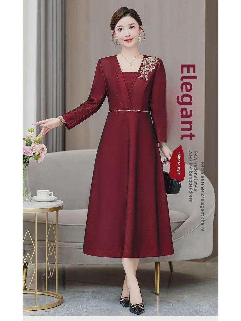 Elegant Beaded Wine Red Mother-in-Law Wedding Dress for Autumn/Winter 2024