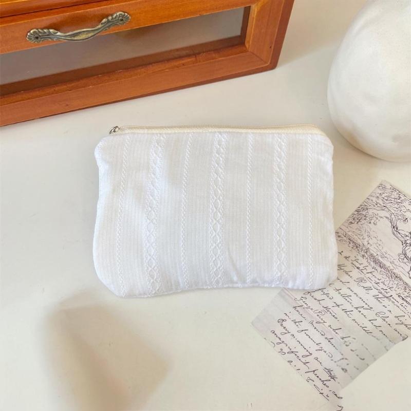 Kawaii Mini Travel Cosmetic Bag Lipstick Earphone Data Cable Storage Bag Purse Women Portable Makeup Handbags Wallet Pouch Bags