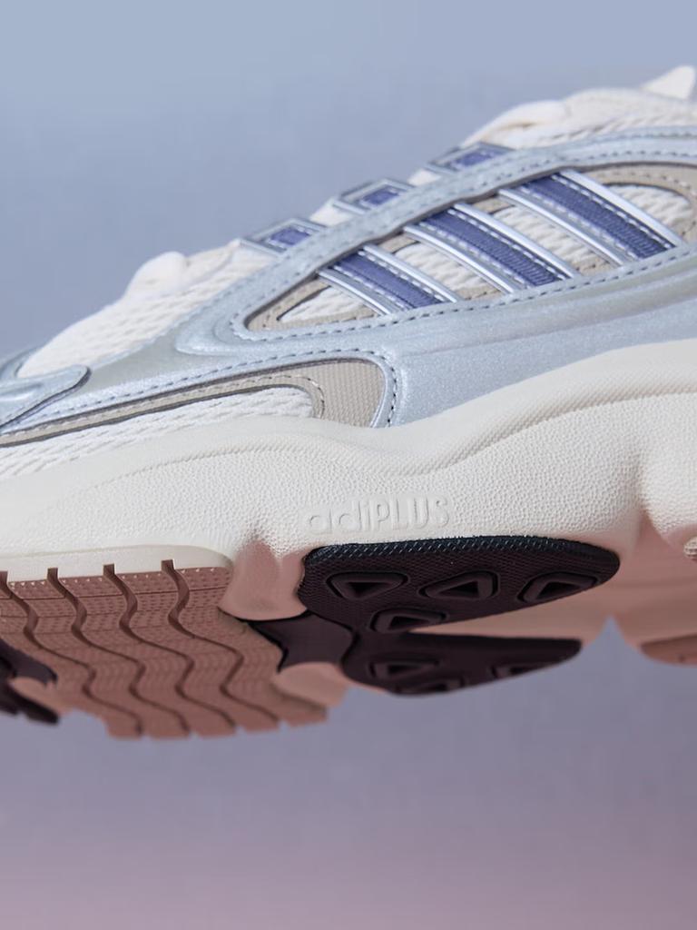 Adidas OZMILLEN Легкие Универсальные Классические Кроссовки - Adidas Клевер IE5841