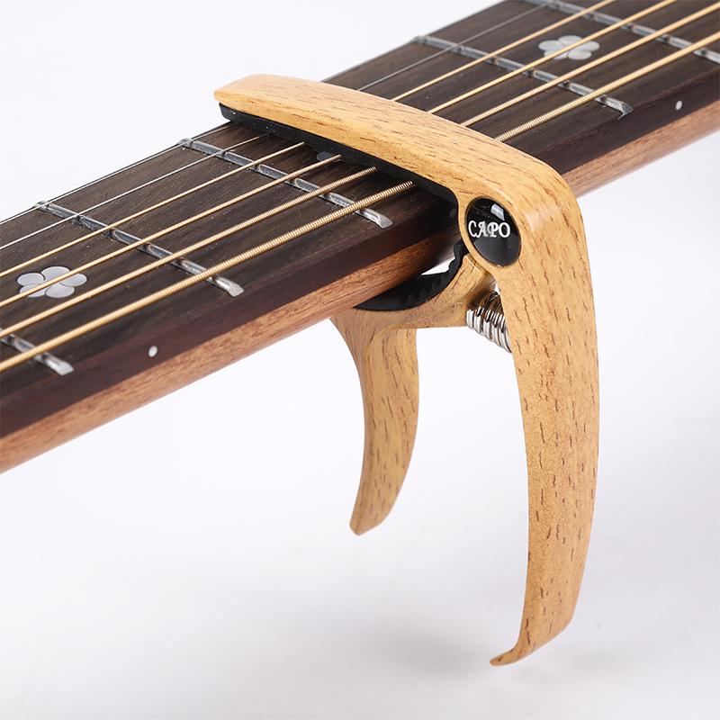 Универсальный каподастр из цинкового сплава для акустической и классической гитары