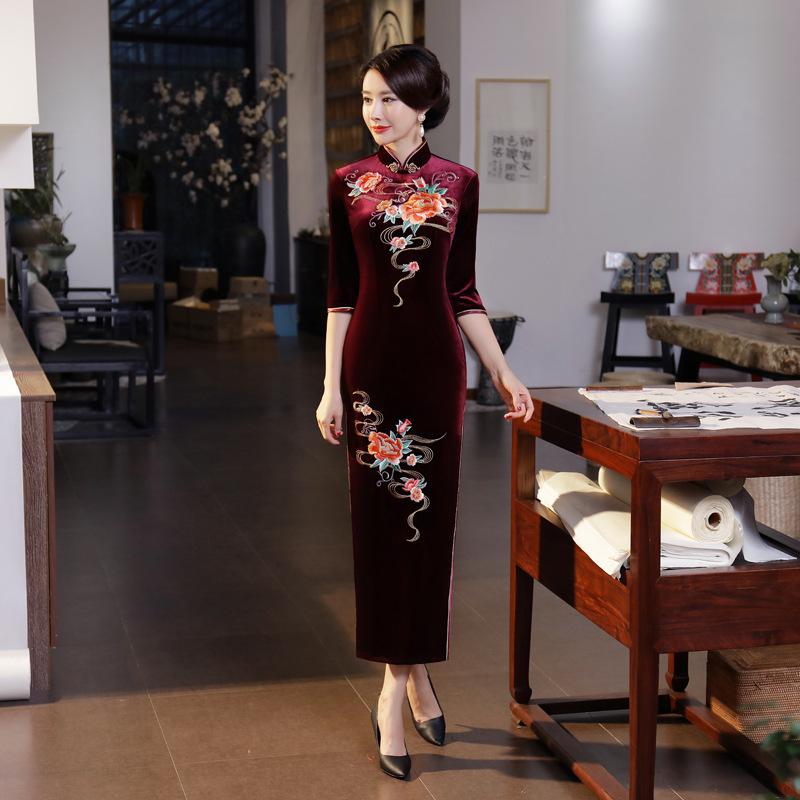 T0018-B autumn and winter new velvet long cheongsam daily banquet large size performance clothes slim Chinese style