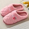 Хлопковые тапочки для женщин на осень и зиму, новый стиль для пар, теплая и толстая подошва, для дома и родов, с плюшевыми и пушистыми тапочками