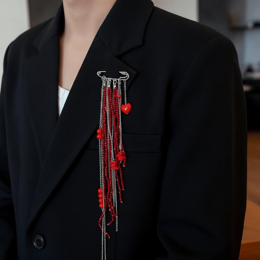 Red Love Heart Heart Beaded Tassel Brooch Light Luxury Style Tassel Ornaments Cosplay