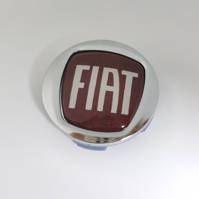 Центральная крышка ступицы Fiat Viaggio — декоративная накладка для шин с логотипом