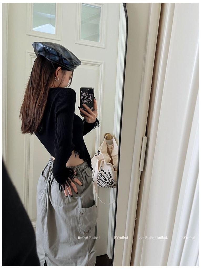 Женский топ с круглым вырезом и длинными рукавами, облегающий покрой, осенне-зимняя модель с кисточками