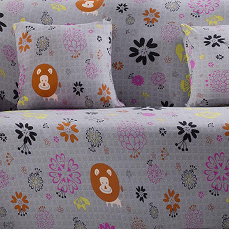 Роскошный мягкий чехол для дивана в многоцветном исполнении, с отличной посадкой и устойчивостью к сминанию