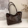 Large Capacity Portable Tote Bag Women'S Autumn And Winter Retro Simple Fashion Versatile Commuter Shoulder Armpit Bag