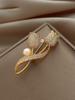 2025 New Light Luxury Pearl Full Diamond Tulip Brooch Women's Tide High-end Pin Fixed Clothes Corsage