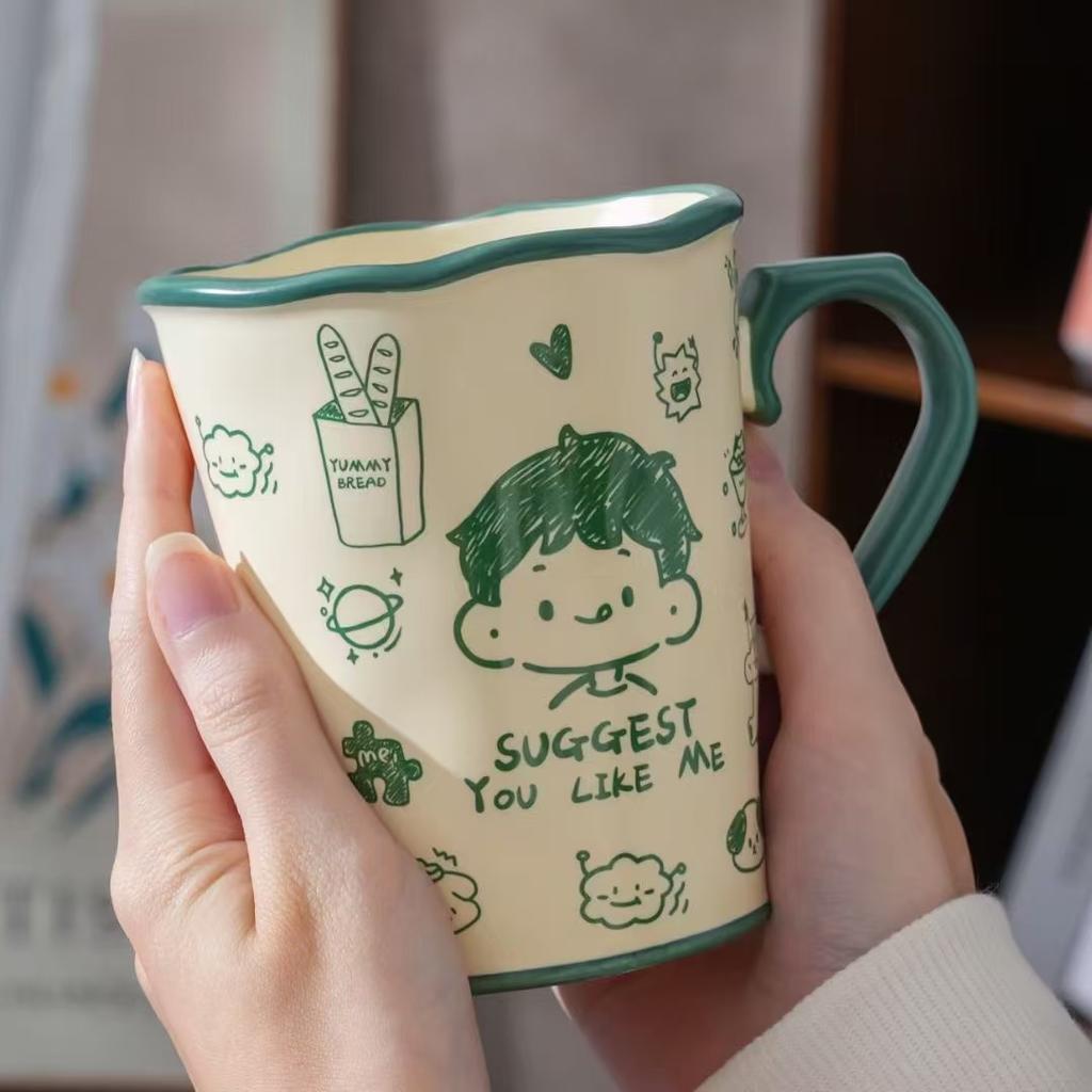 Креативная Персонализированная Пара с Крышкой и Ложкой Керамическая Чашка Высокого Внешнего Вида Большая Вместимость Кружка для Маленького Подарка для Девочек Чашка для Воды для Домашнего Использования