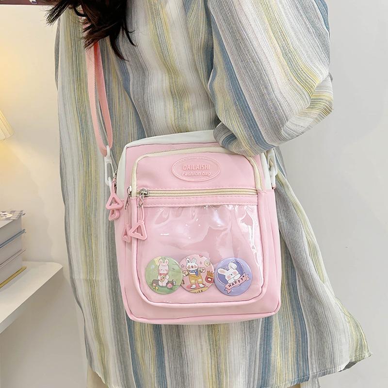 A Sweet and Color-blocking Crossbody Bag with A Single Shoulder