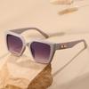 European and American style men's and women's Y2K fashionable sunglasses are trendy and versatile. They provide shade, sun prote