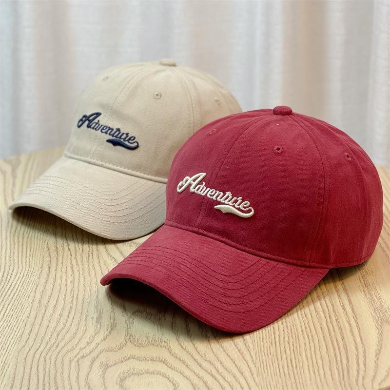 Japanese-style autumn and winter retro brushed baseball cap for men, casual embroidered soft-top cap that makes the head look smaller and provides