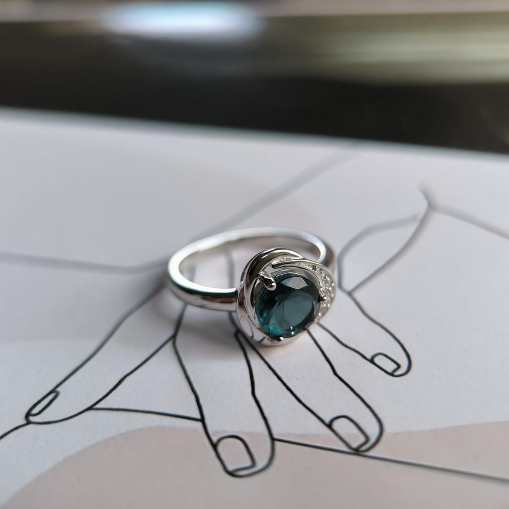 Silver Ring with London Blue Topaz 1.091ct, Cubic Zirconias, Item Weight 3.05 Gr (2178026)
