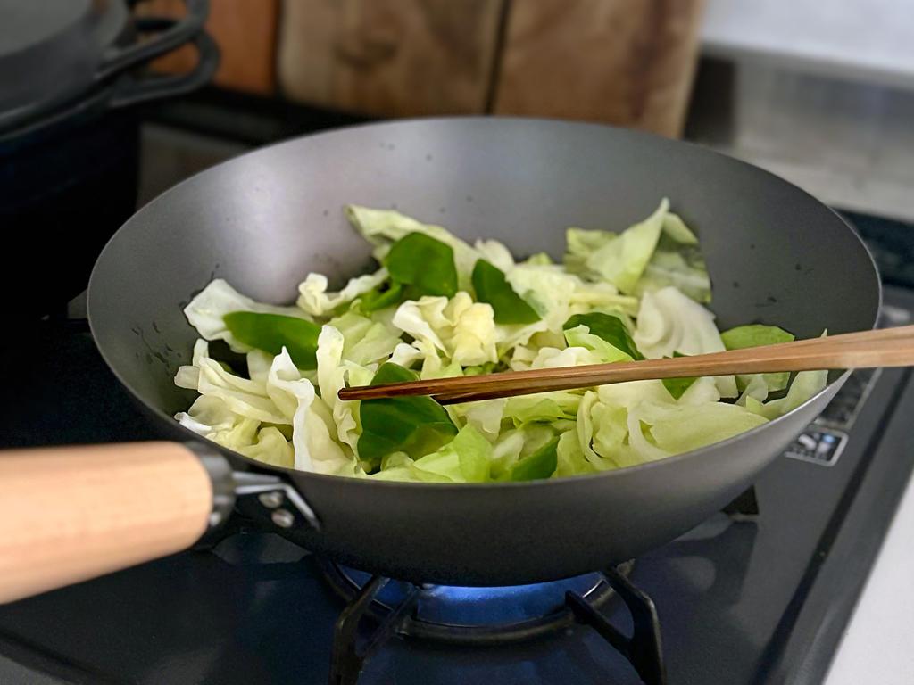 Nankai Tsusho Rokusan Tsubame Iron Nitride Wok, Black, 27cm (Product Code: 0752-002)