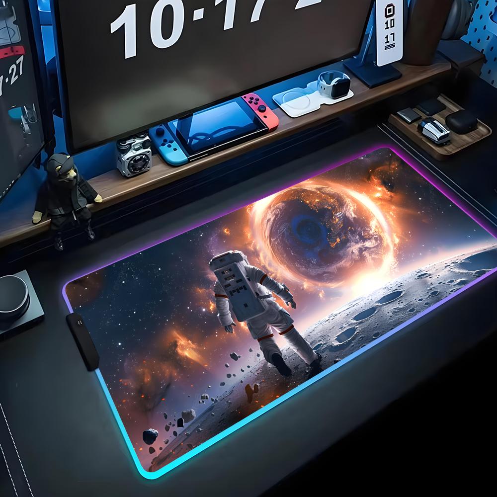 Космический астронавт Коврик для мыши RGB Игровой коврик для мыши Большой светодиодный коврик Настольный коврик для ПК Светящийся коврик для мыши Большие коврики для клавиатуры Настольный ковер С