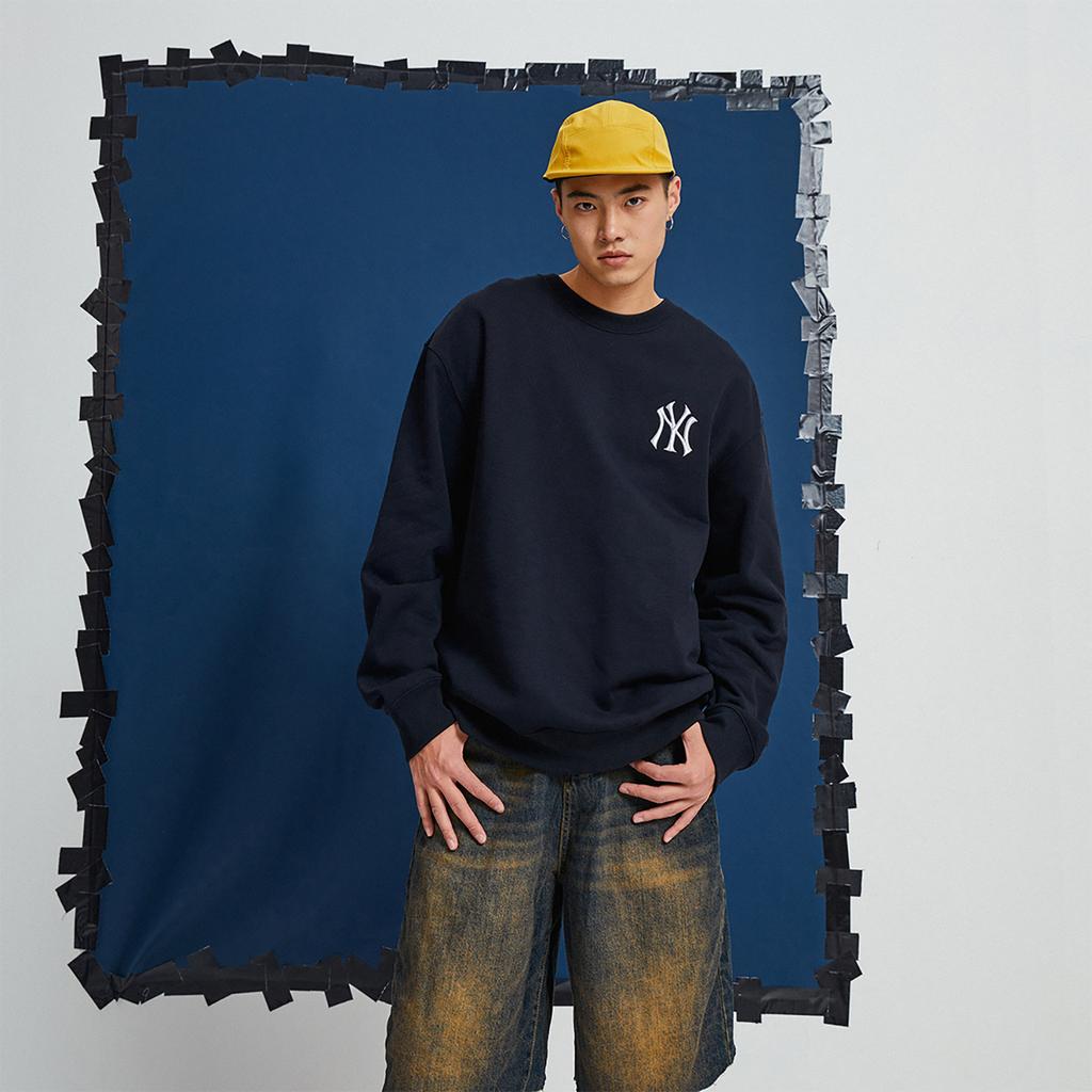 New MLB SS24 Sweatshirt Unisex Black 3AMTQ0141-50BKS