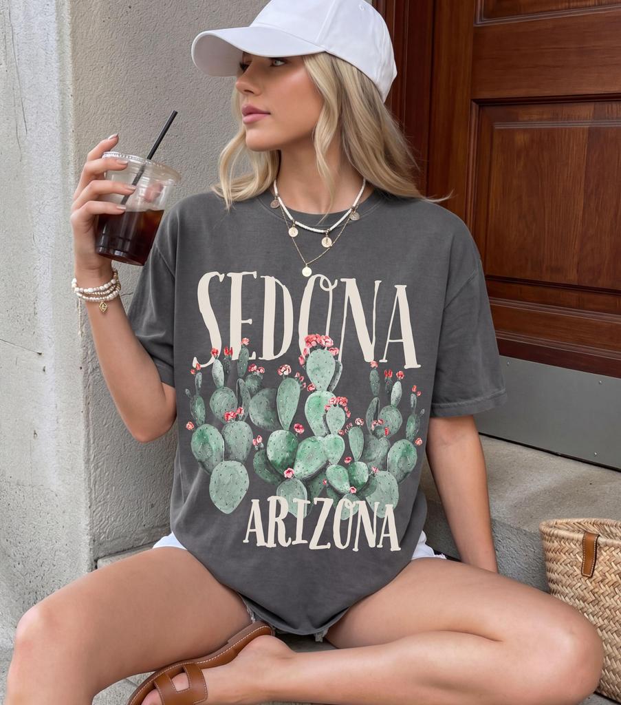 Sedona Arizona Shirt, Desert Cactus Tee, Southwest Graphic Shirt, Arizona Travel Tee, Boho Desert Tee, Vacation Outfit Women, Road Trip Tee