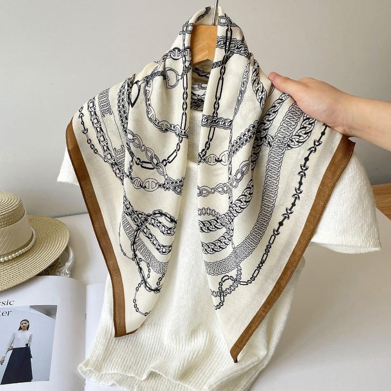 Fashion Geometric Chain Printed Square Scarf Versatile Women S Decorative Neck Scarf
