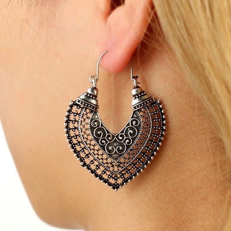 Hot Ethnic Vintage Jewelry Carving Hollow Gypsy Heart Earrings For Women