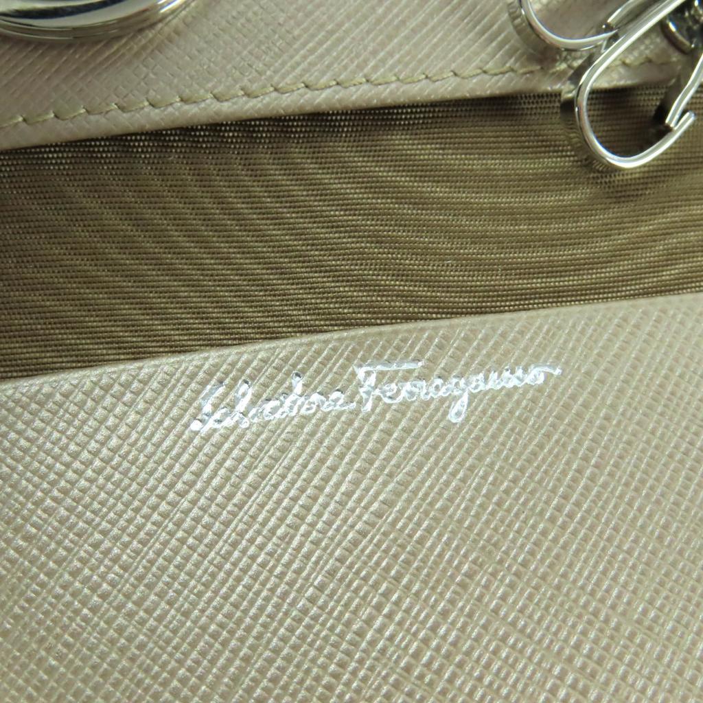 Excellent Salvatore Ferragamo Key holder  Champagne Gold leather Women 224627 Used