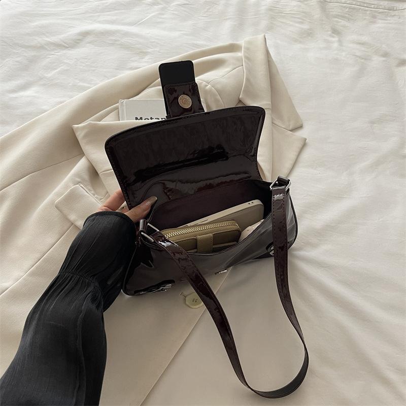 Сумка на одно плечо с заклепками в панк-стиле, Сумка-тоут, Крутая и модная девушка, Сумка подмышку, Сумка-багет