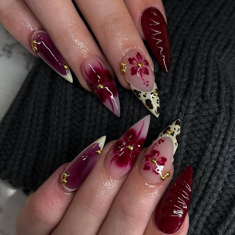 INS Hot Selling Accept Customization Duck Shape Artificial Fingernails Manicure False Nails with Glue Stickers Press on Nails