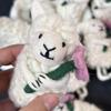 Подвеска-брелок из войлока ручной работы в виде овечки, украшение, подарок