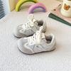 Girls' sports shoes 2025 spring new children's board shoes German training shoes medium and large children's white shoes casual boys' shoes
