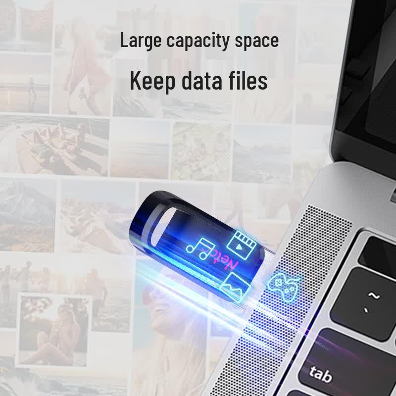 Netac UM3 USB 3.2 Flash Drive