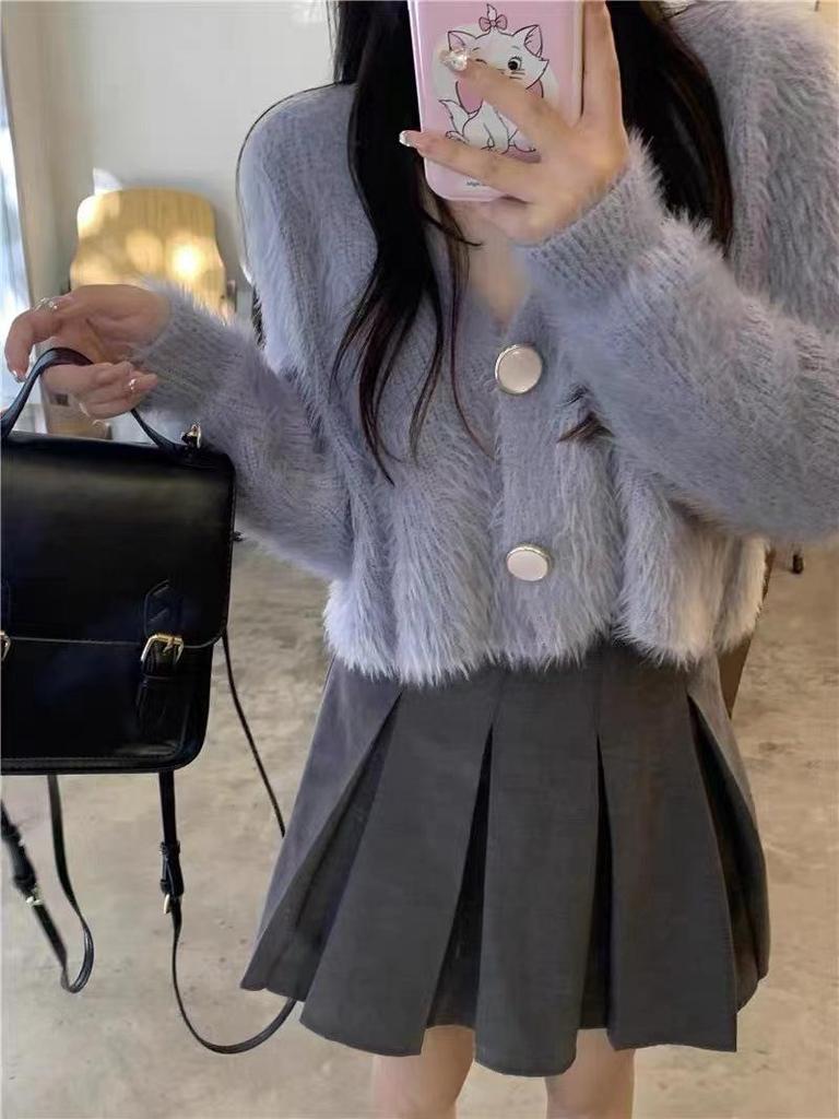 2023 Весна Короткий рукав Вязаный кардиган из искусственной норки - Вышитый свитер для горячей девушки, открывающий талию