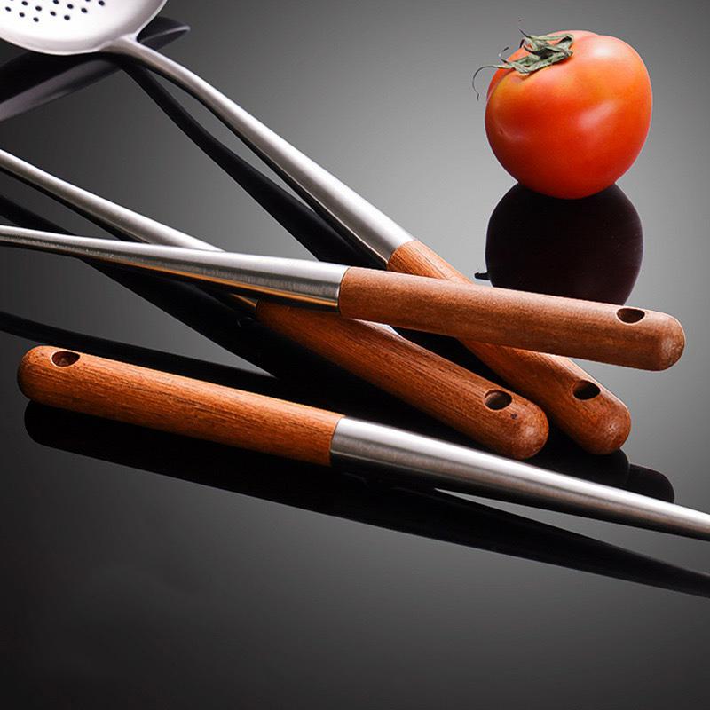 Кухонная утварь Лопатка для вока Железный и половник Инструмент Лопатка для нержавеющей стали Оборудование для приготовления пищи Кухонные принадлежности Основные принадлежности